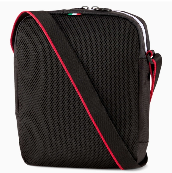 Puma - Picture 9 of 14